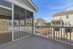 1621 Prince Edward St, Mount Pleasant, SC 29466 - Photo 31