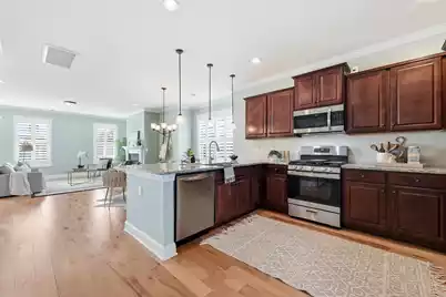 1621 Prince Edward Street, Mount Pleasant, SC 29466 - Photo 13