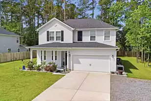 689 Butternut Road W, Summerville, SC 29483 - Photo 1