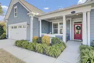 2011 Barn Swallow Rd, Summerville, SC 29483 - Photo 5