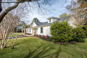 980 Cottingham Dr, Mount Pleasant, SC 29464 - Photo 3