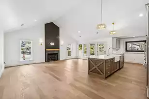 980 Cottingham Dr, Mount Pleasant, SC 29464 - Photo 13