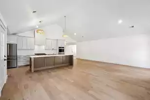 980 Cottingham Dr, Mount Pleasant, SC 29464 - Photo 25