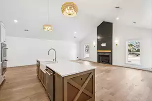 980 Cottingham Dr, Mount Pleasant, SC 29464 - Photo 21