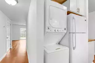 301 Lakeside Dr, Mount Pleasant, SC 29464 - Photo 7