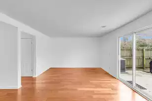 301 Lakeside Dr, Mount Pleasant, SC 29464 - Photo 13