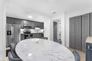 224 Grove St, Charleston, SC 29403 - Photo 15