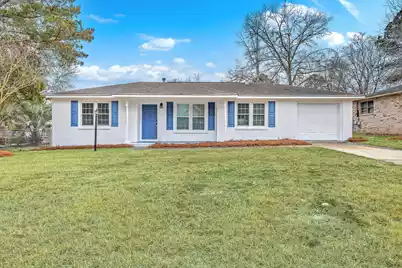 7645 Knollwood Drive, North Charleston, SC 29418 - Photo 1
