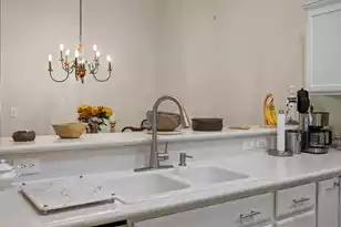 110 Ashley Villa Cir, Charleston, SC 29414 - Photo 11