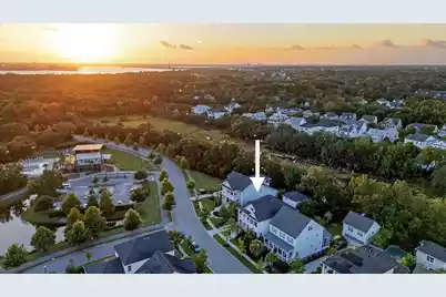 1636 Oak Leaf Street, Charleston, SC 29492 - Photo 3