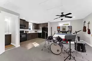 1636 Oak Leaf St, Charleston, SC 29492 - Photo 59