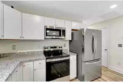 6961 Raymond Avenue, North Charleston, SC 29406 - Photo 11