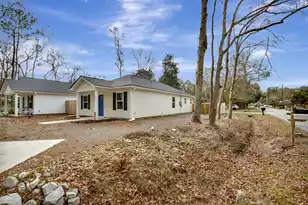 6961 Raymond Ave, North Charleston, SC 29406 - Photo 3