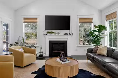 1478 Brightwood Drive, Mount Pleasant, SC 29466 - Photo 17