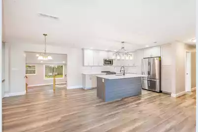 1005 Point Of Light Lane, Charleston, SC 29412 - Photo 9