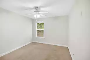 1015 Blockade Runner Pkwy, Summerville, SC 29485 - Photo 29