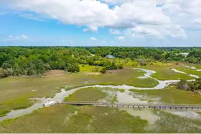 328 Maggie Road, Mount Pleasant, SC 29464 - Photo 27