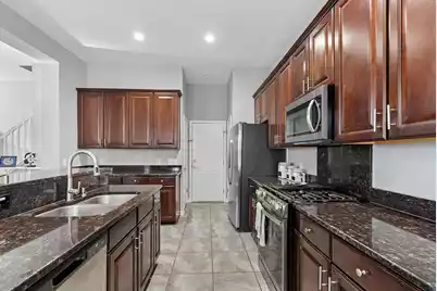 1121 Euclid Drive, Charleston, SC 29492 - Photo 13