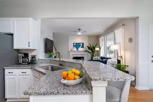 2876 Colonnade Dr, Mount Pleasant, SC 29466 - Photo 9