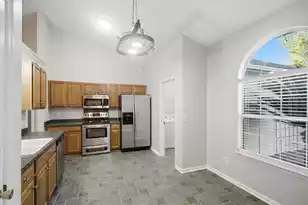 169 Historic Dr, Mount Pleasant, SC 29464 - Photo 3