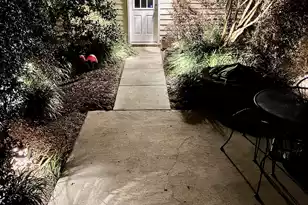 105 Hyacinth St, Summerville, SC 29483 - Photo 5