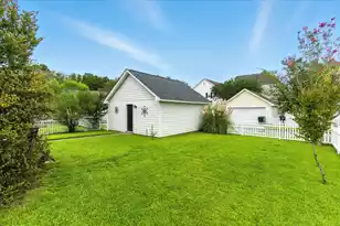 203 Hydrangea St, Summerville, SC 29483 - Photo 33