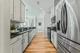 200 River Landing Dr, Charleston, SC 29492 - Photo 7
