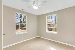 1507 Evergreen St, Charleston, SC 29407 - Photo 9