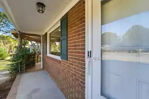 1749 Lady Ashley St, Charleston, SC 29412 - Photo 19