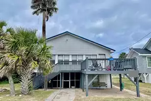 133 Palmetto Blvd, Edisto Beach, SC 29438 - Photo 3