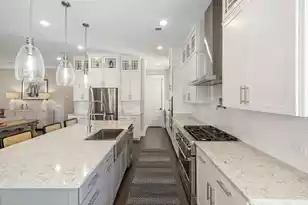 313 Blowing Fresh Dr, Charleston, SC 29492 - Photo 5