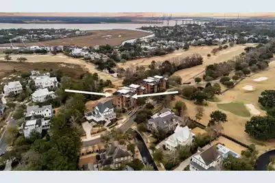 250 Island Park Drive #205, Charleston, SC 29492 - Photo 3