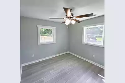 202 Huggins Street E, Manning, SC 29102 - Photo 17