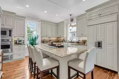 64 Sowell Street, Mount Pleasant, SC 29464 - Photo 5