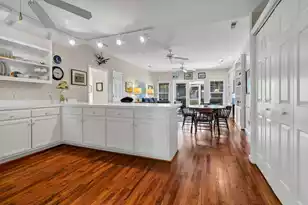 3516 Myrtle St, Edisto Beach, SC 29438 - Photo 5