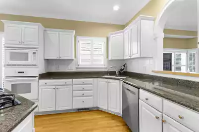 10 Commons Court, Isle Of Palms, SC 29451 - Photo 25