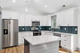 1011 Golf Course Pkwy, Moncks Corner, SC 29461 - Photo 13