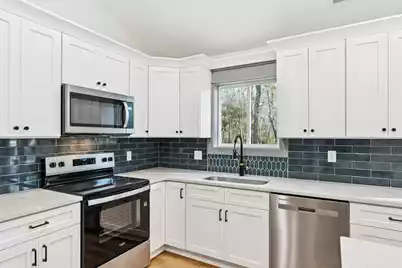 1011 Golf Course Parkway, Moncks Corner, SC 29461 - Photo 15