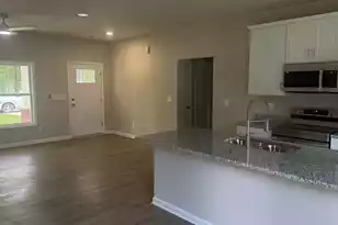 3063 Dalton Dr, Orangeburg, SC 29118 - Photo 3