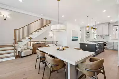 372 Broad Street, Charleston, SC 29401 - Photo 1