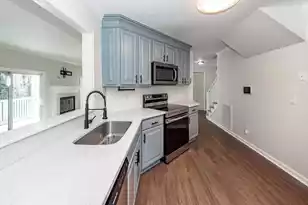 232 Knightsbridge Dr, Charleston, SC 29418 - Photo 15