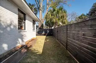 930 Ashley Ave, Charleston, SC 29403 - Photo 37