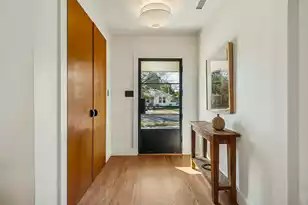 930 Ashley Ave, Charleston, SC 29403 - Photo 3