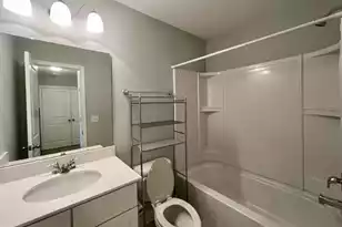 1664 Bridwell Ln, Mount Pleasant, SC 29466 - Photo 9