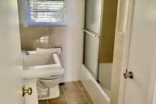 304 Greenbay St, Walterboro, SC 29488 - Photo 21