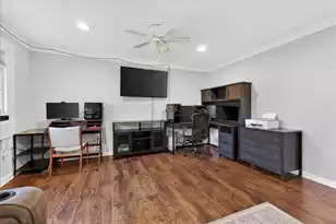 402 Tulip St, Summerville, SC 29483 - Photo 5