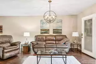 337 Spoonbill Ln, Mount Pleasant, SC 29464 - Photo 11