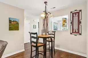 337 Spoonbill Ln, Mount Pleasant, SC 29464 - Photo 9