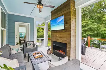 542 Amalie Farms Drive, Charleston, SC 29492 - Photo 17