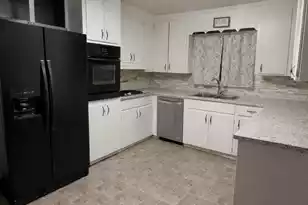 1020 Candlewood Ln, Rock Hill, SC 29730 - Photo 5